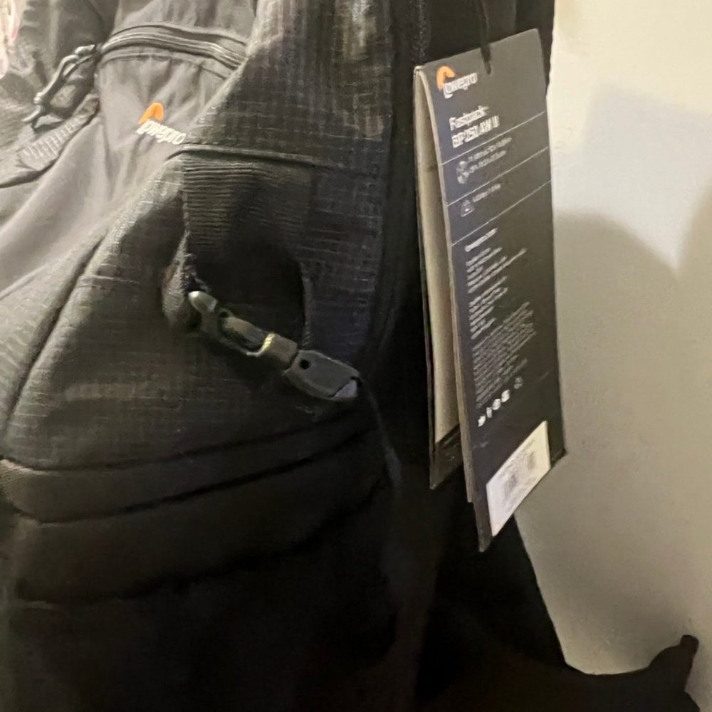 Lowepro Black Camera Backpack - Picture 2 of 3